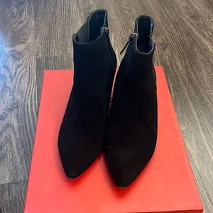 Donald Pliner suede booties